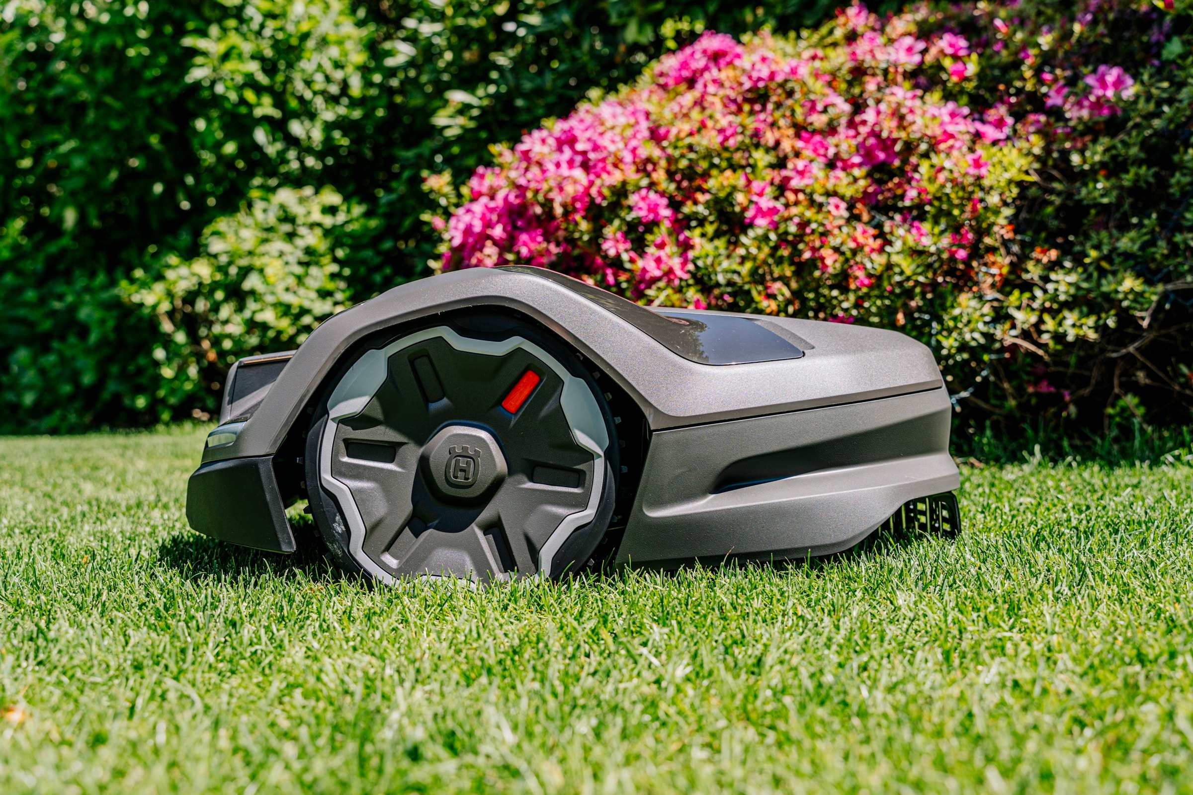 Rasenroboter — Gerhardt Gartentechnik